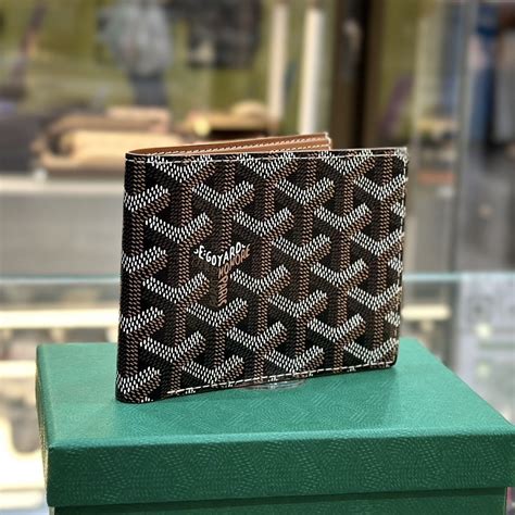 goyard wallet company.